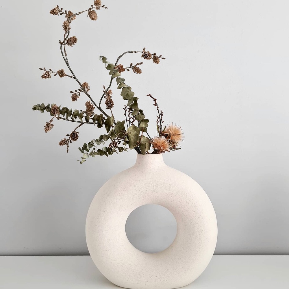 H&M ceramic minimalist circular/donut vase/vessel